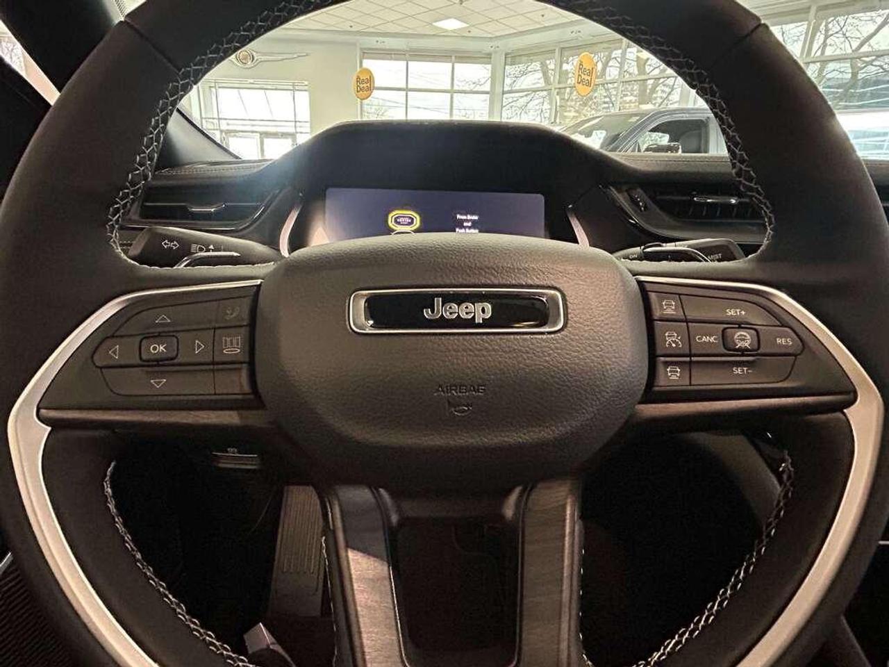 2026 Jeep Grand Cherokee Base 4dr 4x4 Photo