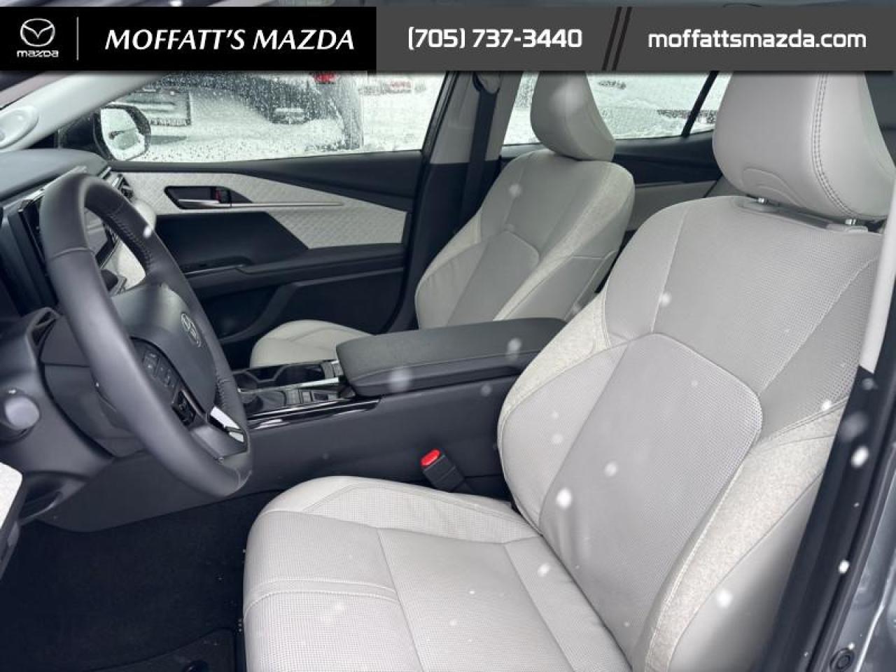 2025 Toyota Camry XLE Photo