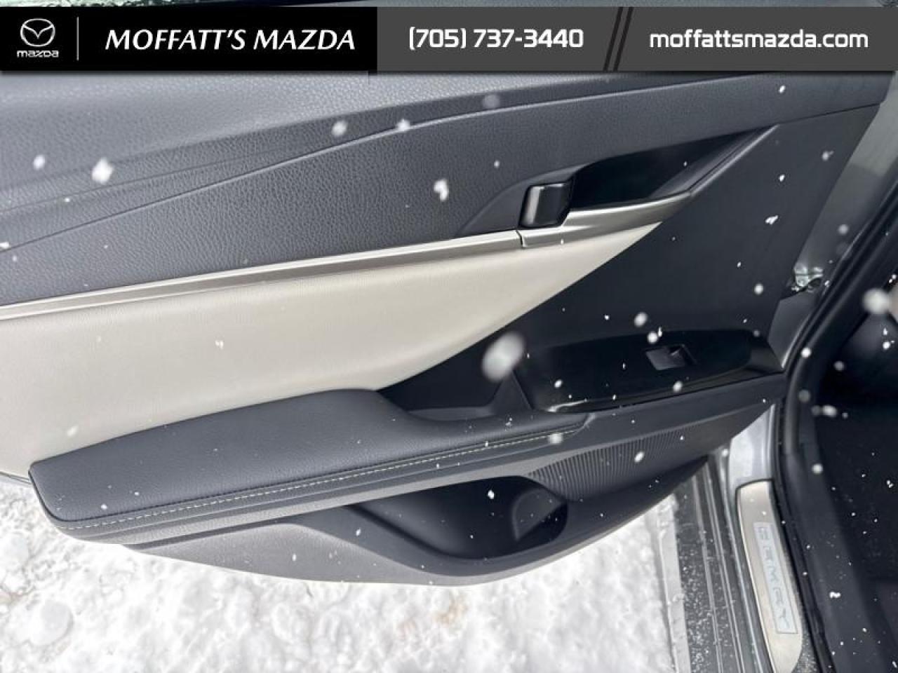 2025 Toyota Camry XLE Photo