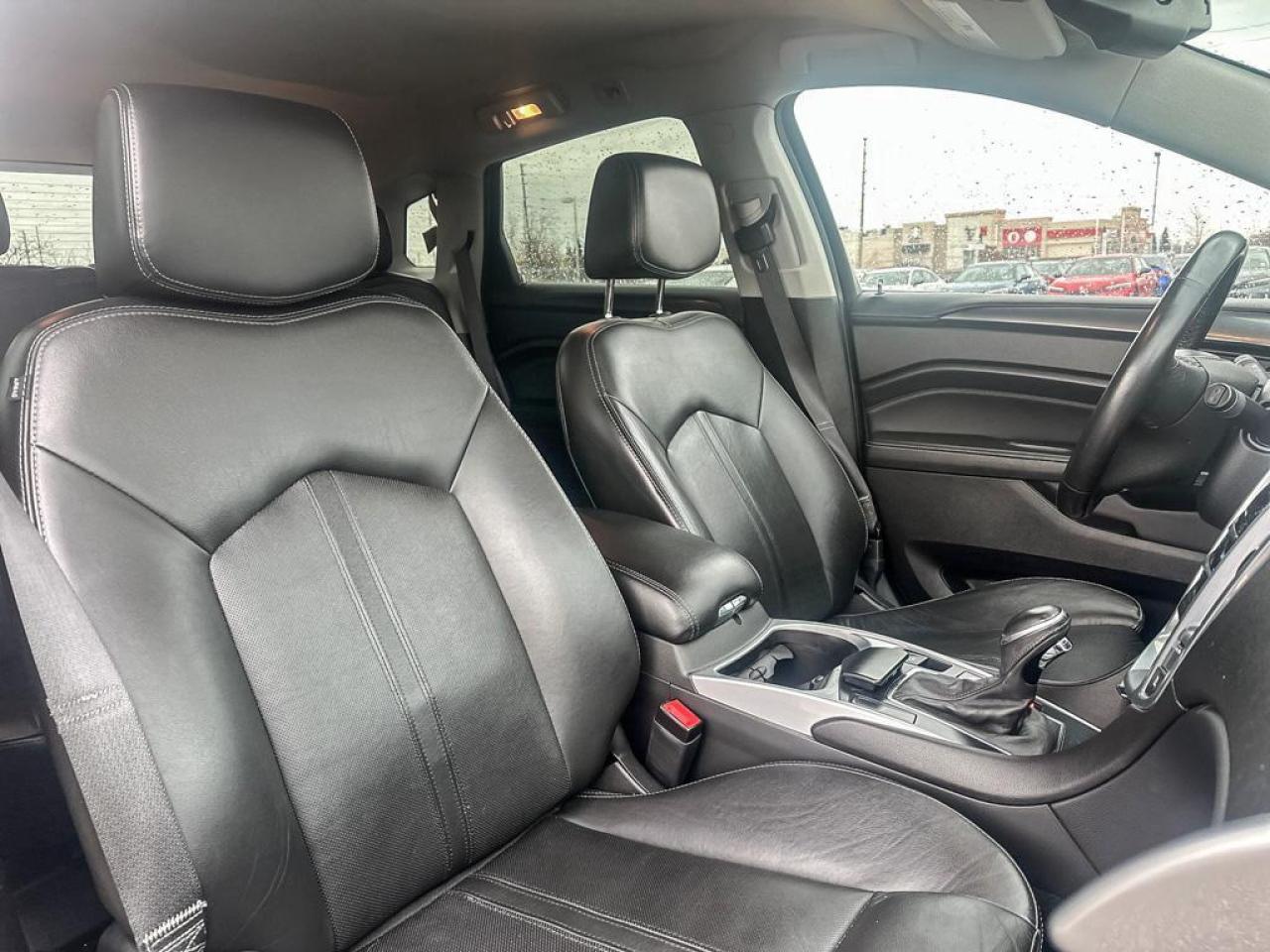 2013 Cadillac SRX LEATHER Photo