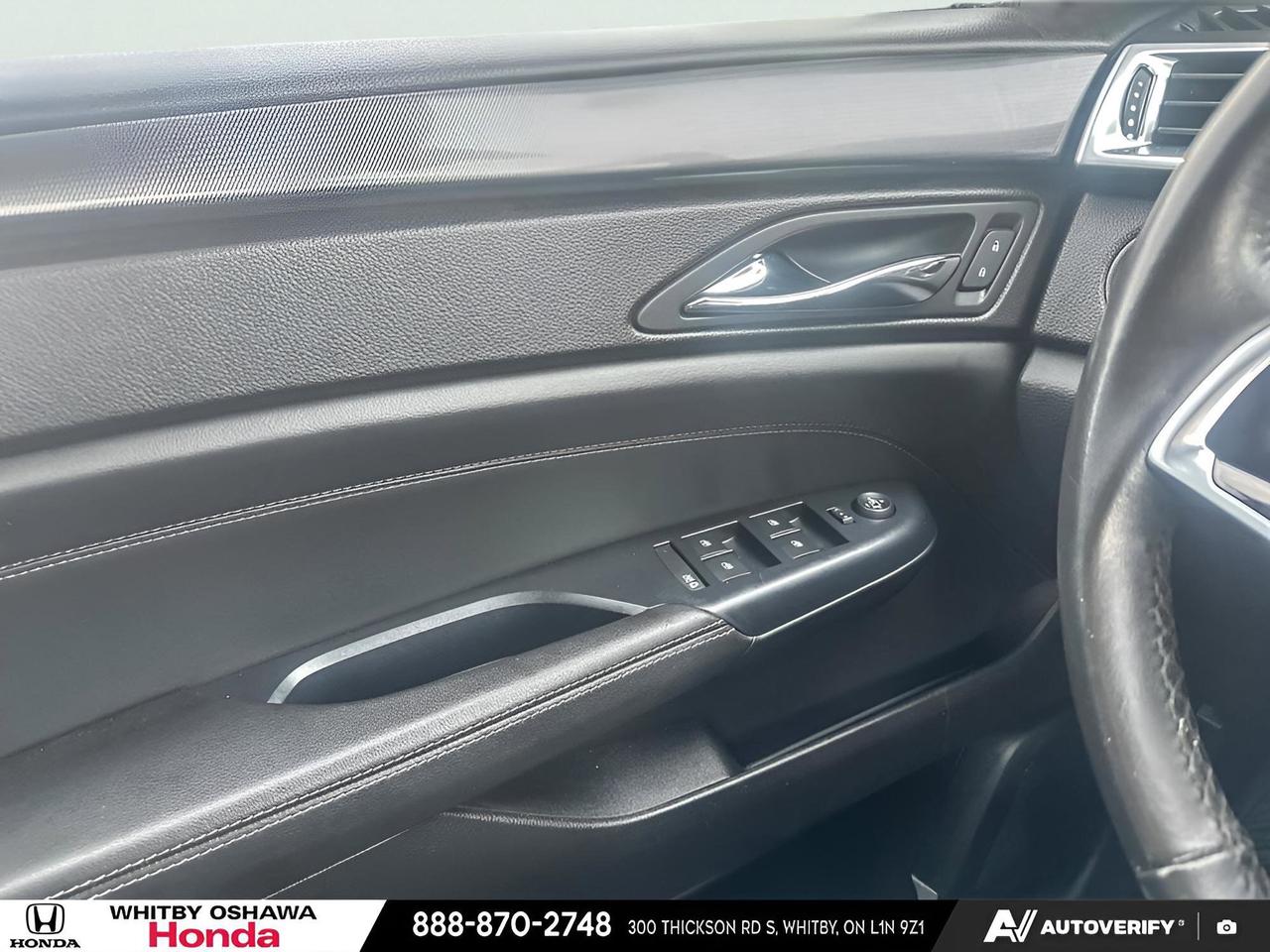 2013 Cadillac SRX LEATHER Photo