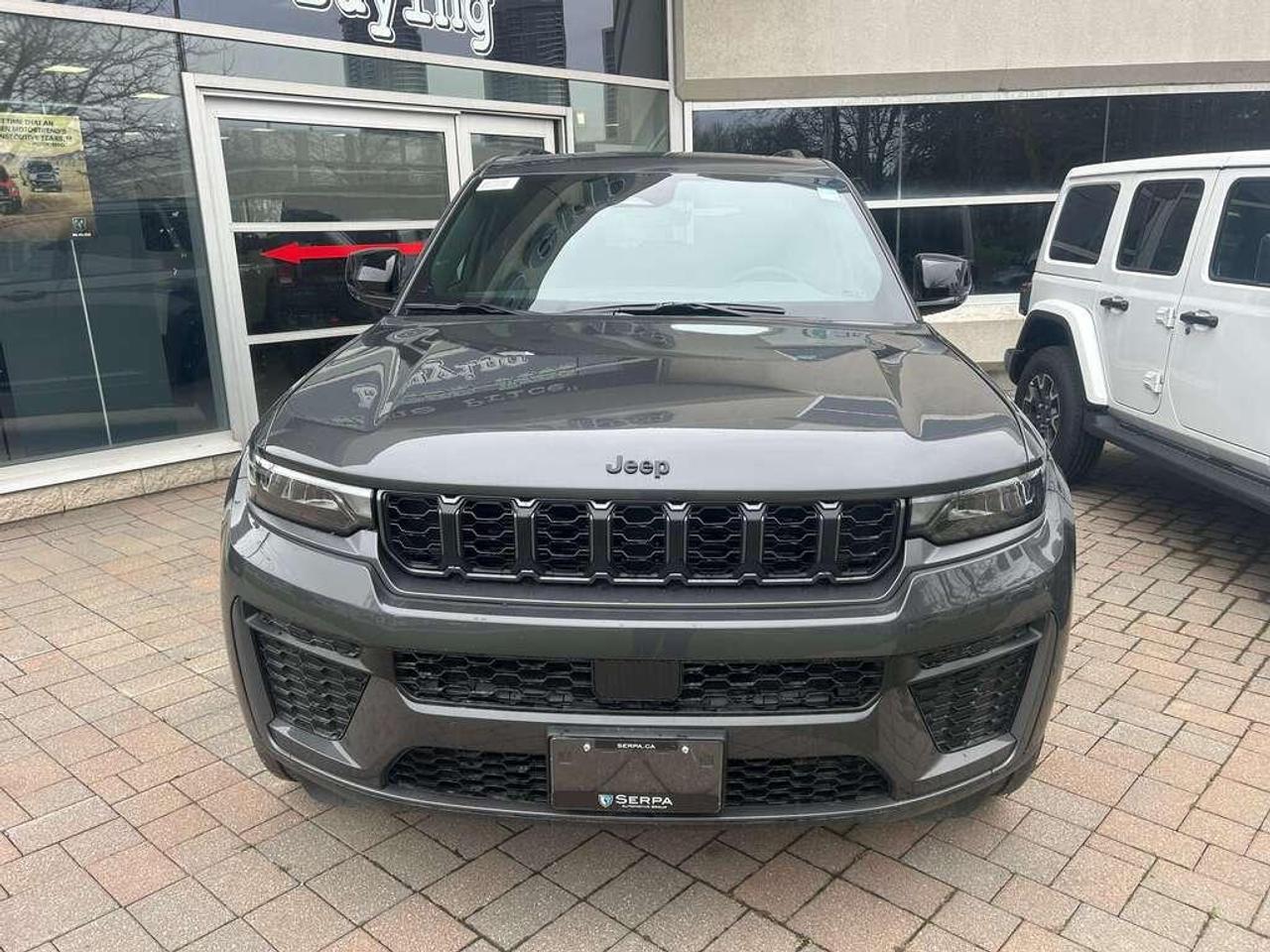 2026 Jeep Grand Cherokee Base 4dr 4x4 Photo