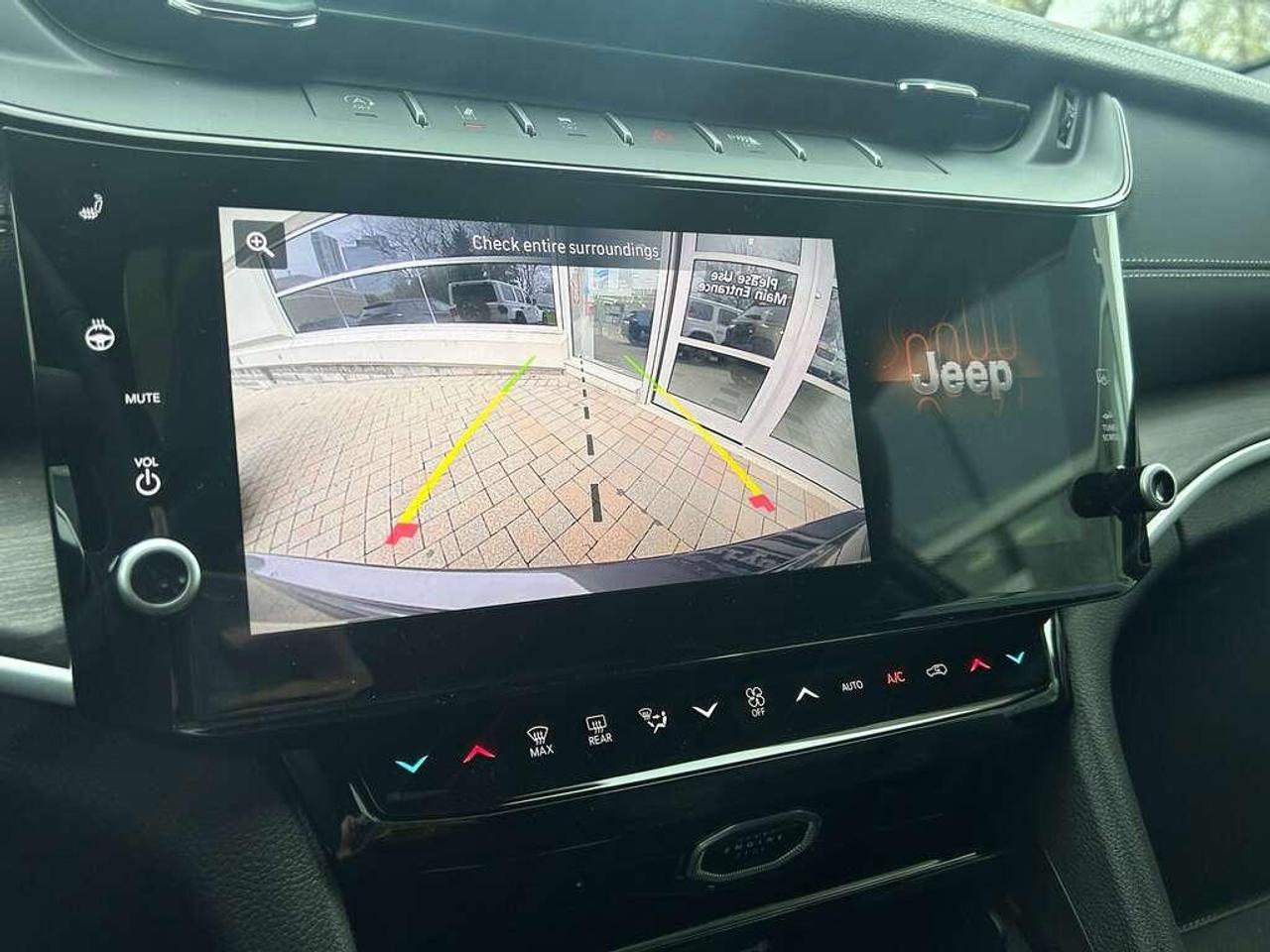 2026 Jeep Grand Cherokee Base 4dr 4x4 Photo