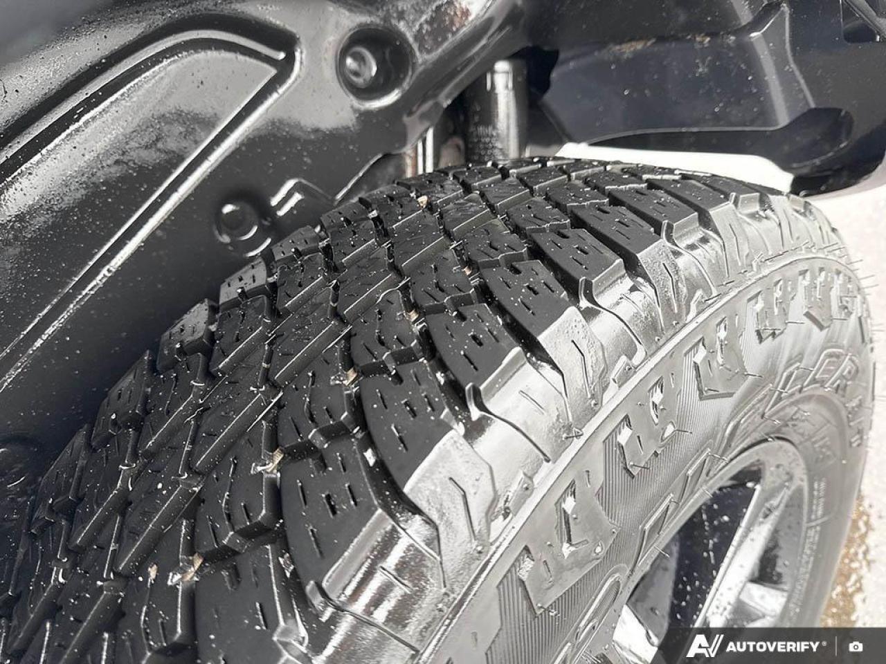 2021 Jeep WRANGLER UNLIMITED Sahara 4dr 4x4 Photo