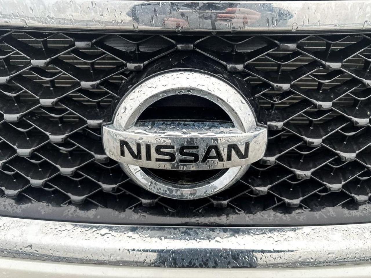 2016 Nissan Pathfinder  Photo