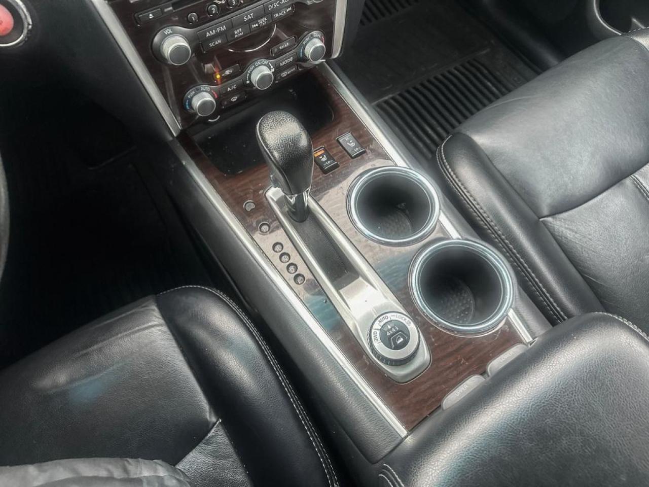 2016 Nissan Pathfinder  Photo