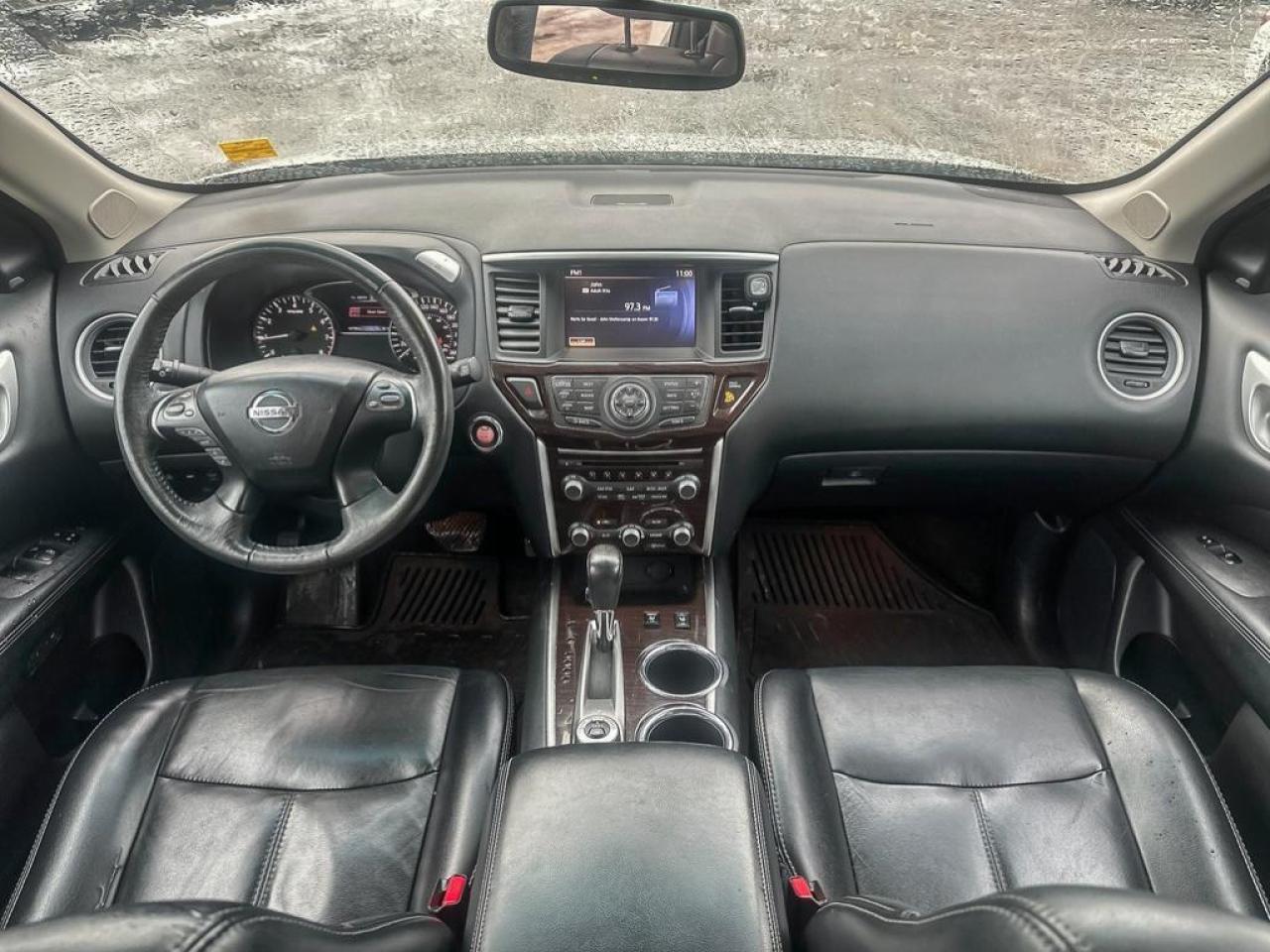 2016 Nissan Pathfinder  Photo