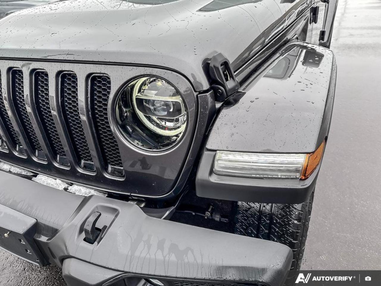 2022 Jeep WRANGLER UNLIMITED Sahara 4dr 4x4 Photo