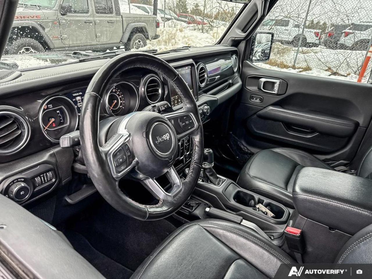 2022 Jeep WRANGLER UNLIMITED Sahara 4dr 4x4 Photo