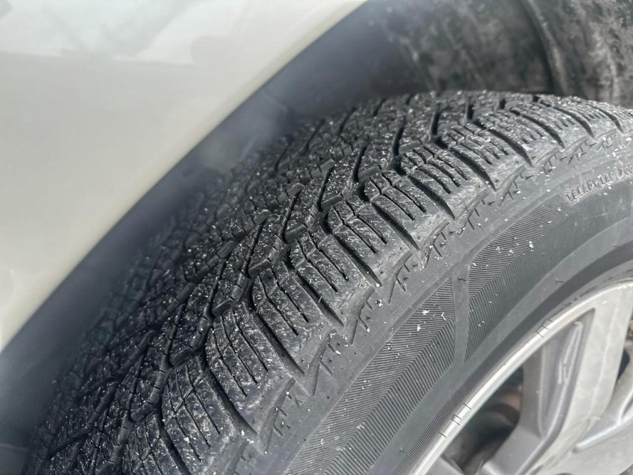 2012 Honda Pilot Touring Photo