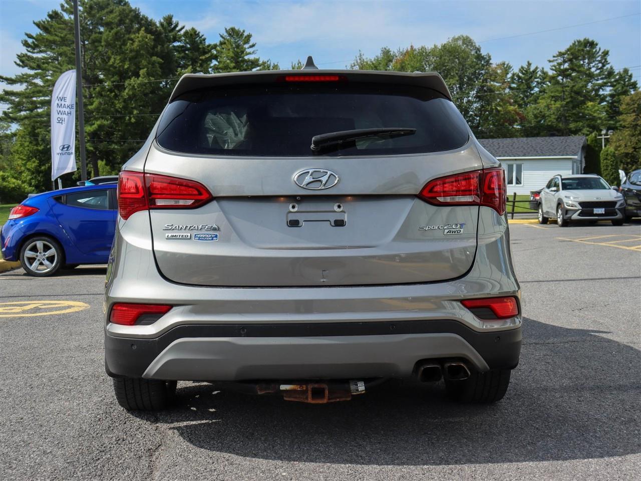 2018 Hyundai Santa Fe Sport 2.0T Limited 4dr All-Wheel Drive Photo3