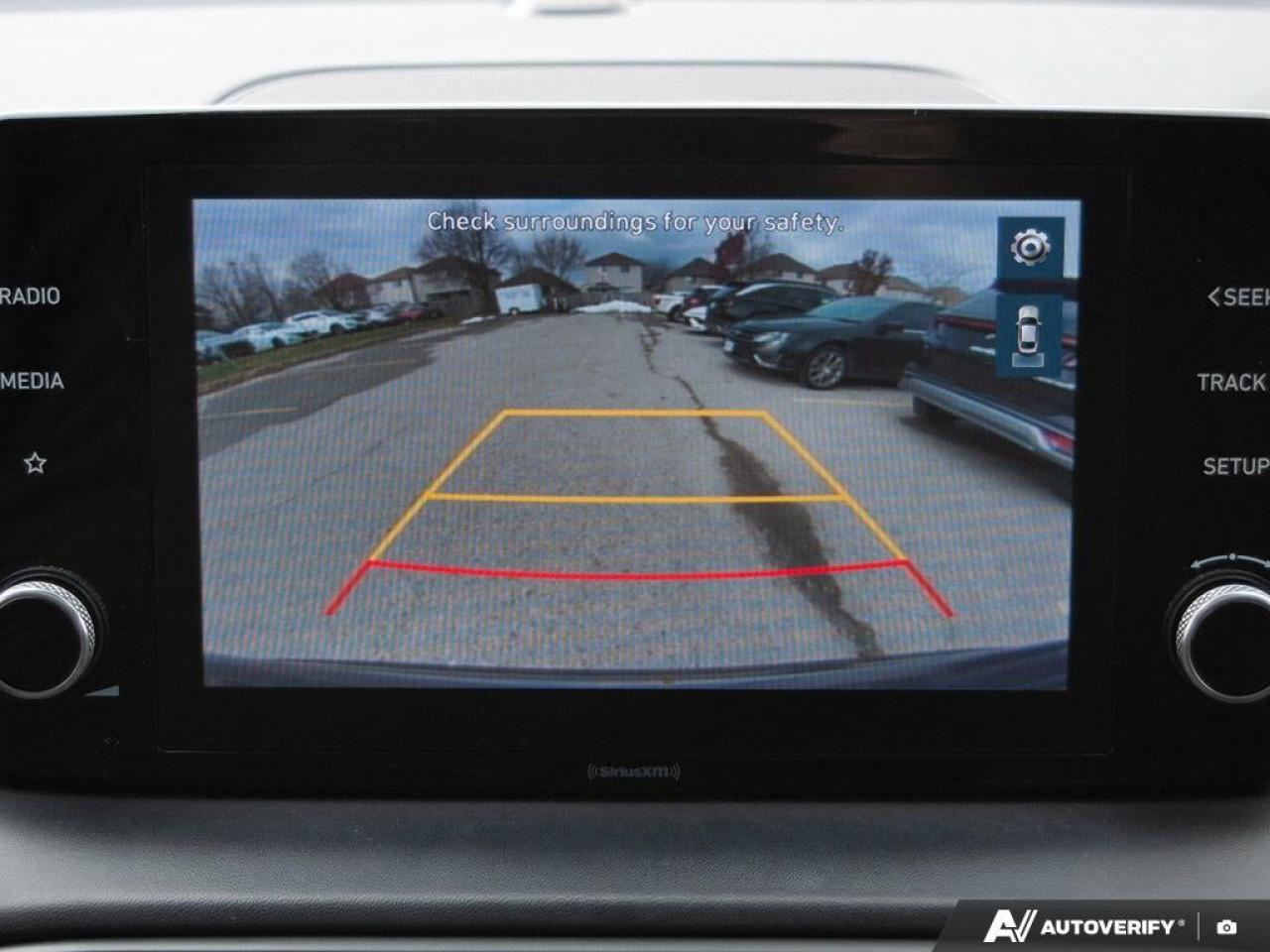 2022 Hyundai Santa Fe HEV Luxury 4dr All-Wheel Drive Photo