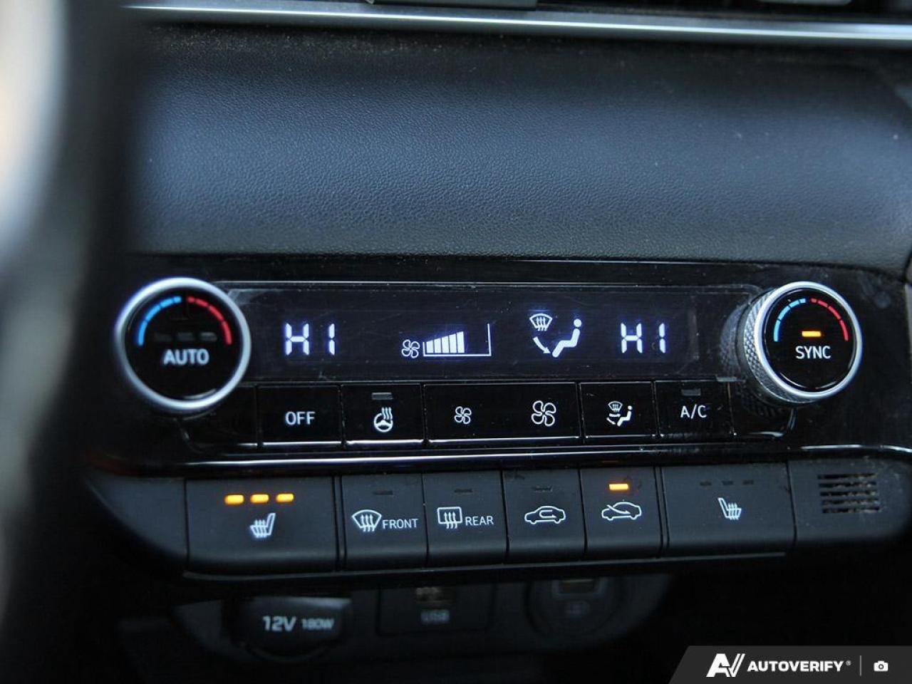 2021 Hyundai Elantra Preferred w/Sun & Tech Pkg 4dr Sedan Photo