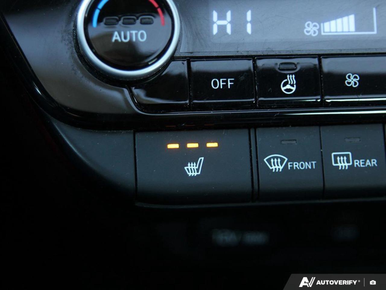 2021 Hyundai Elantra Preferred w/Sun & Tech Pkg 4dr Sedan Photo