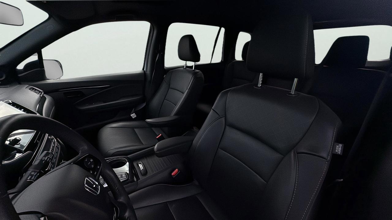 2022 Honda Passport Touring Photo