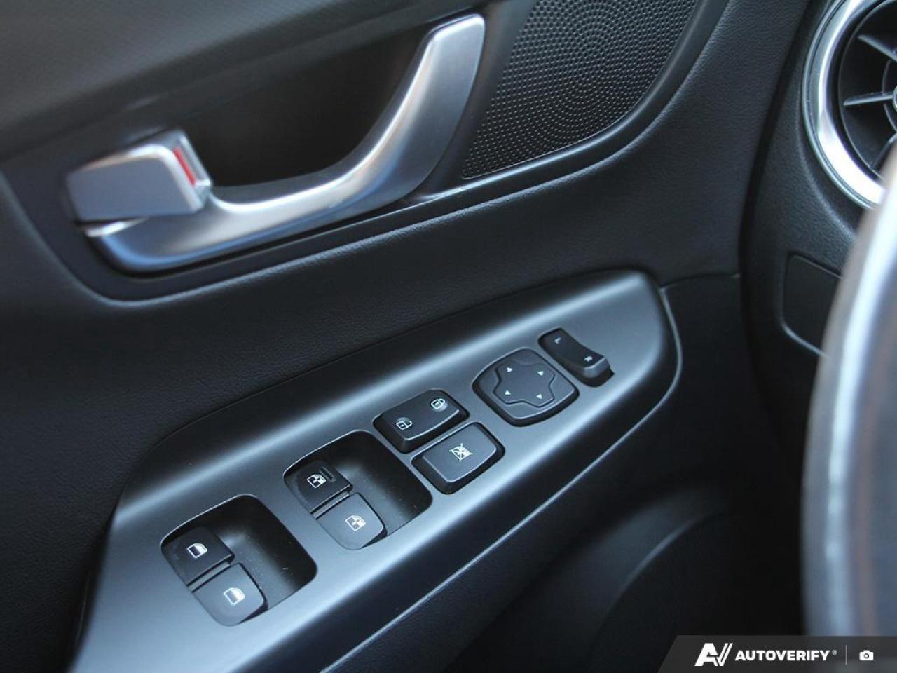 2022 Hyundai KONA 2.0L Preferred Sun & Leather Package 4dr All-Wheel Drive Photo