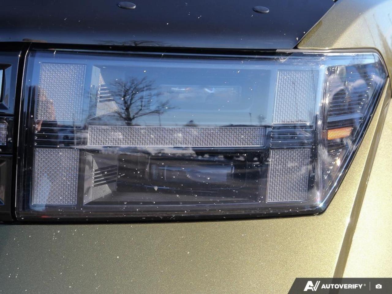 2024 Hyundai Santa Fe HEV Preferred w/Trend Package 4dr All-Wheel Drive Photo