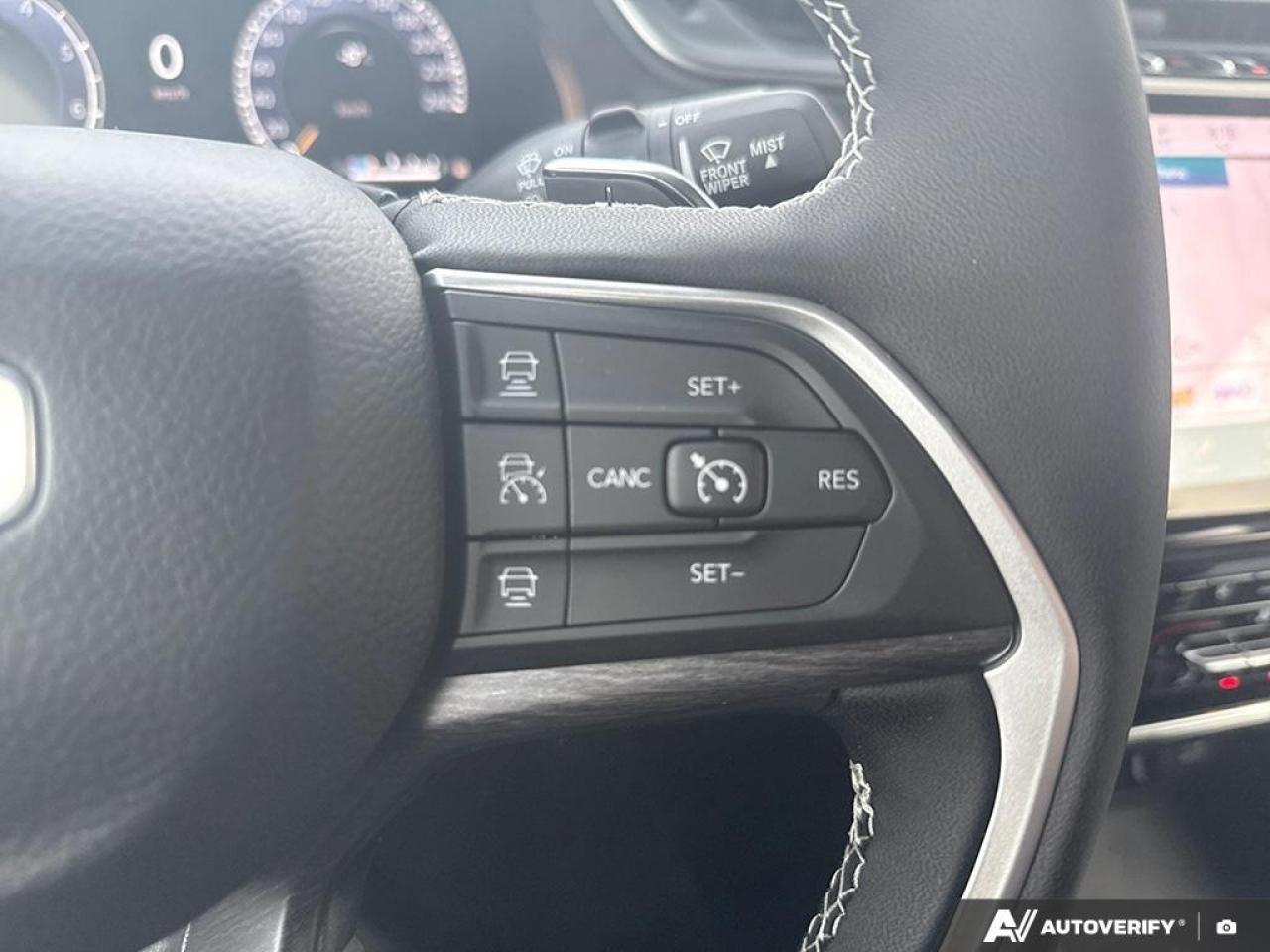 2025 Jeep Grand Cherokee Limited 4dr 4x4 Photo