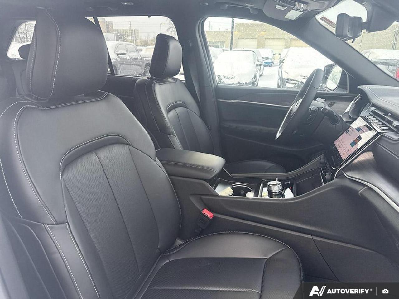 2025 Jeep Grand Cherokee Limited 4dr 4x4 Photo