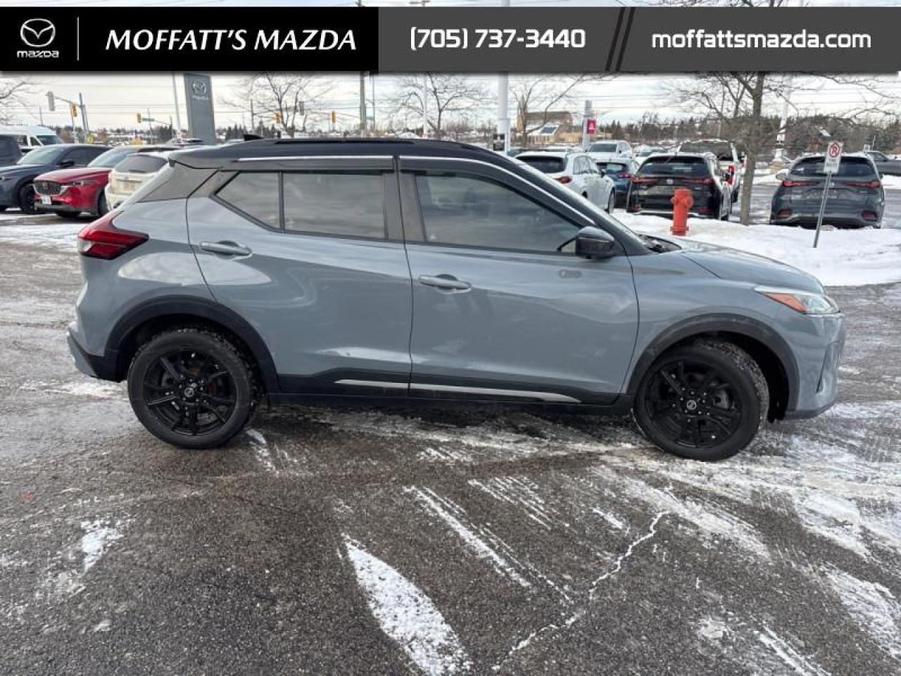 2021 Nissan Kicks SR Photo