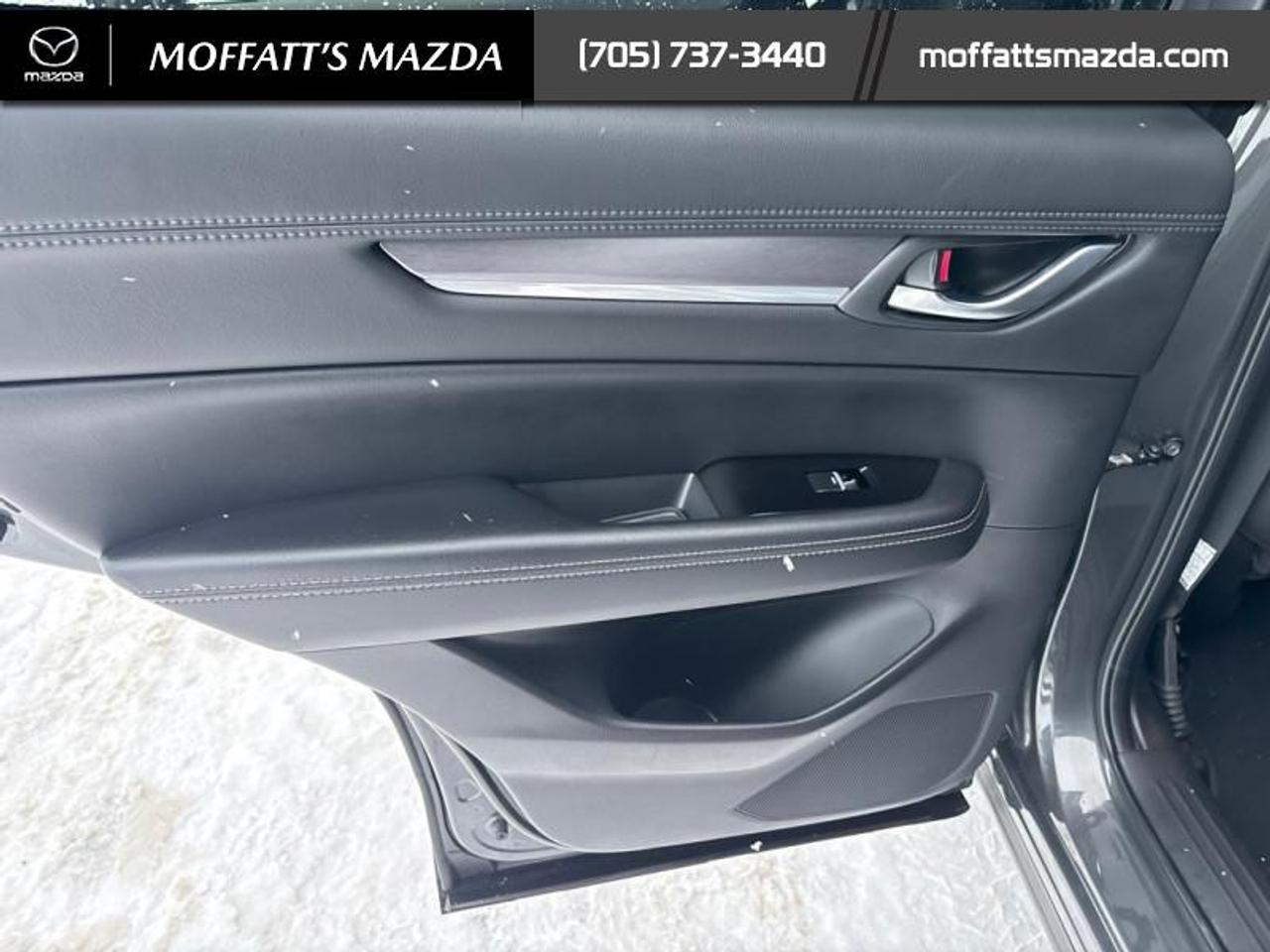 2025 Mazda CX-5 GT Photo