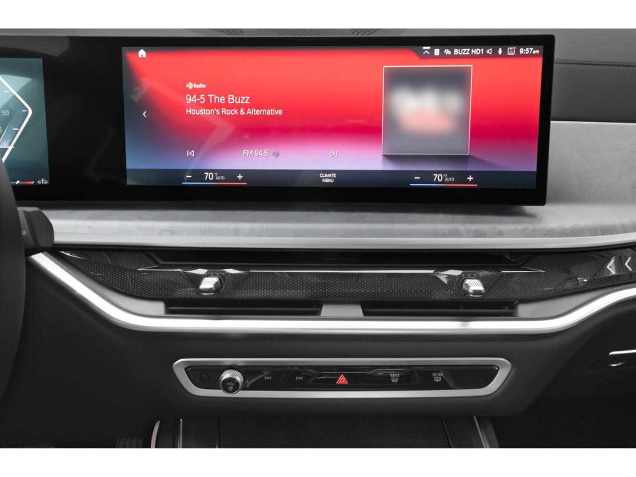 2025 BMW X7 xDrive40i Sports Activity Vehicle Photo