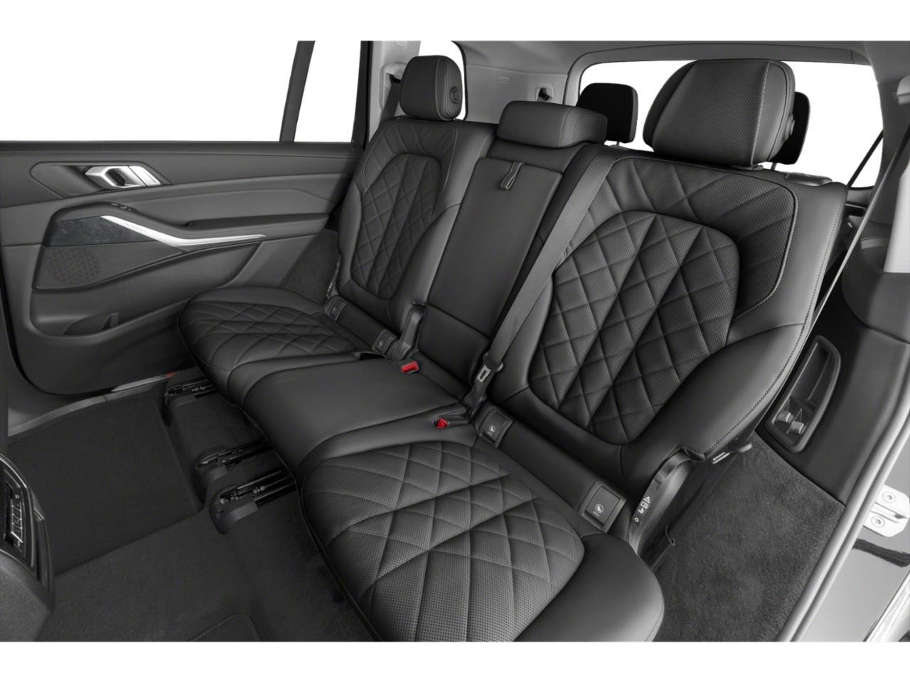 2025 BMW X7 xDrive40i Sports Activity Vehicle Photo