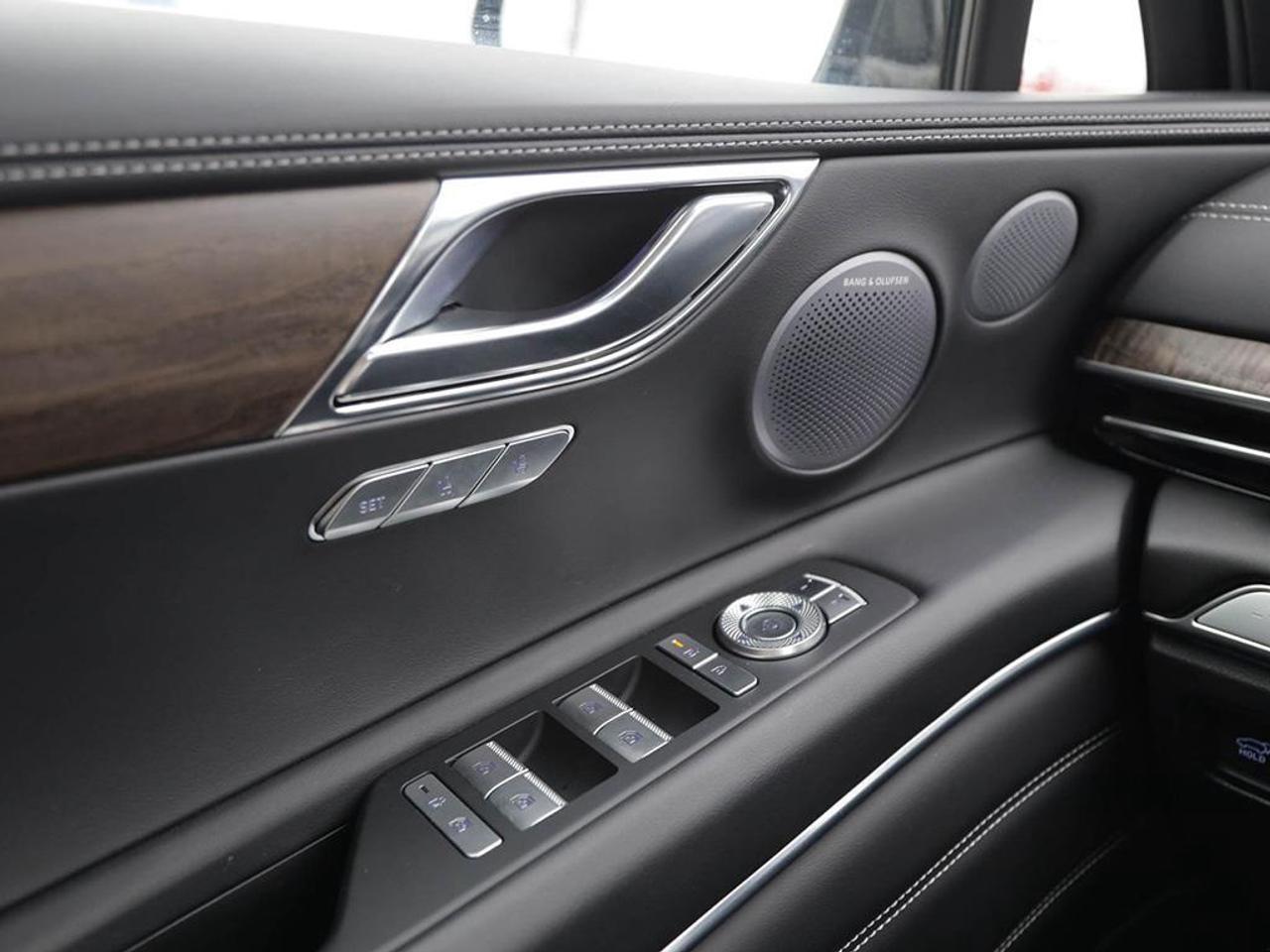 2025 Genesis GV80  Photo