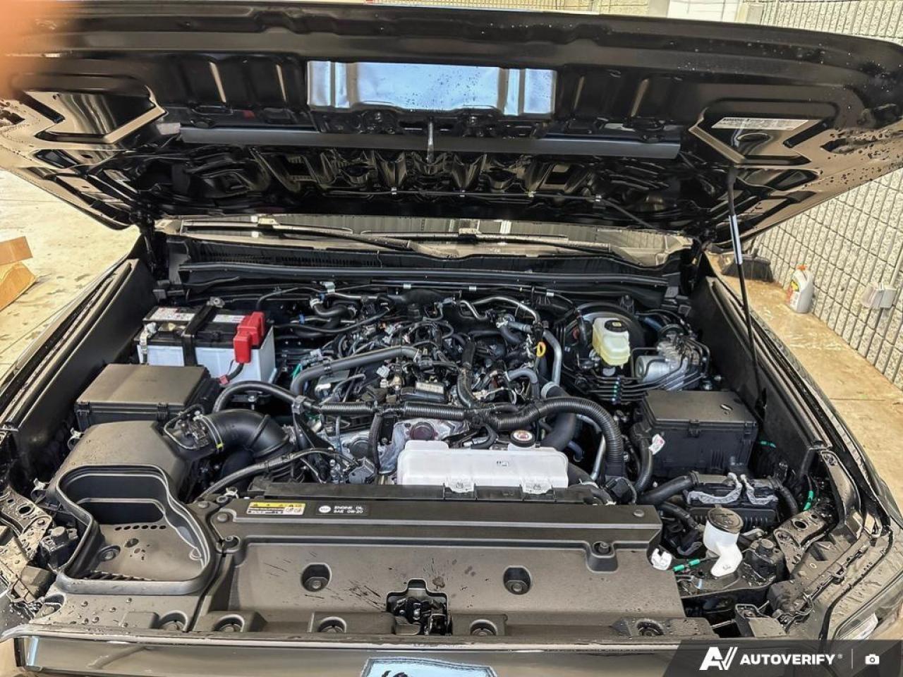 2025 Toyota 4Runner Base 4dr 4x4 Photo