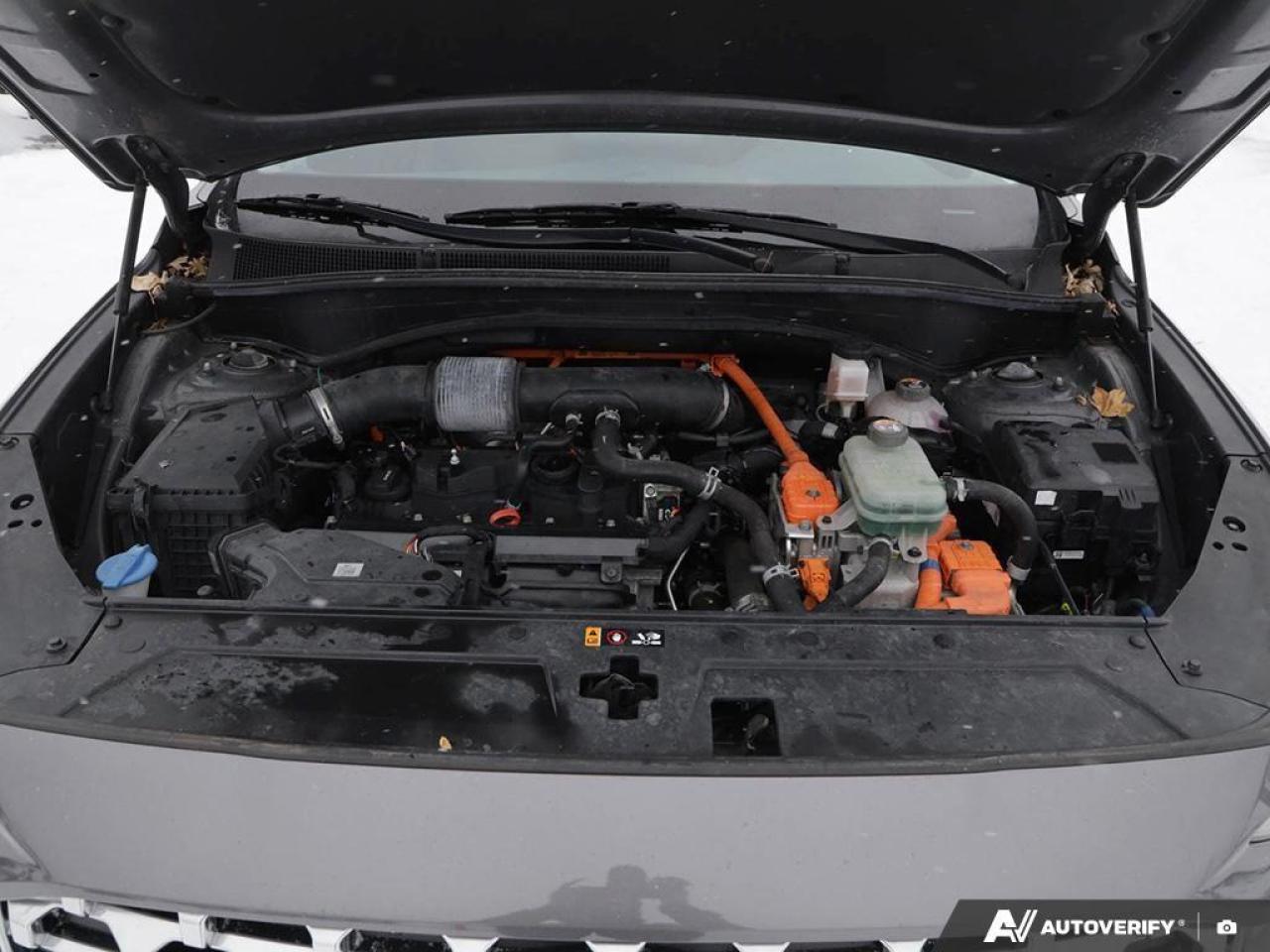 2021 Hyundai Santa Fe HEV Luxury 4dr All-Wheel Drive Photo