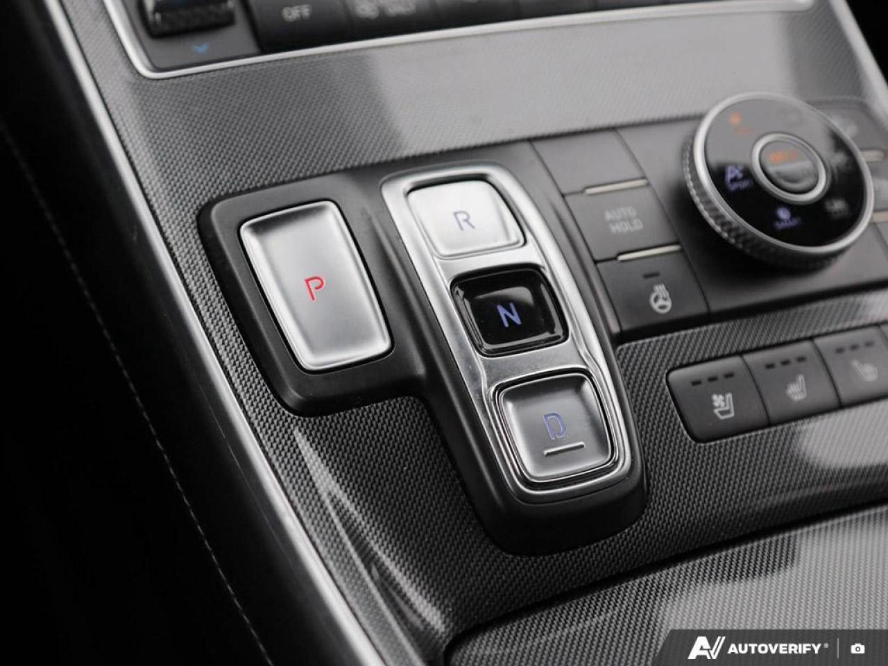 2021 Hyundai Santa Fe HEV Luxury 4dr All-Wheel Drive Photo