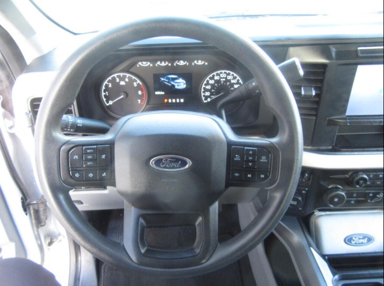 2024 Ford F-350 CREW CAB XLT 4X4 6.8FT BOX Photo