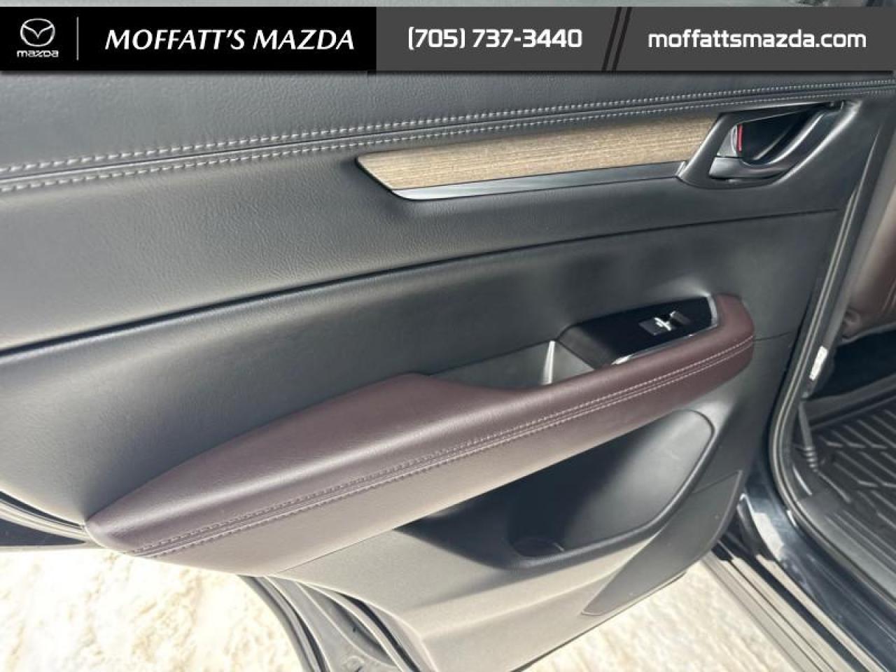 2022 Mazda CX-5 Signature Photo