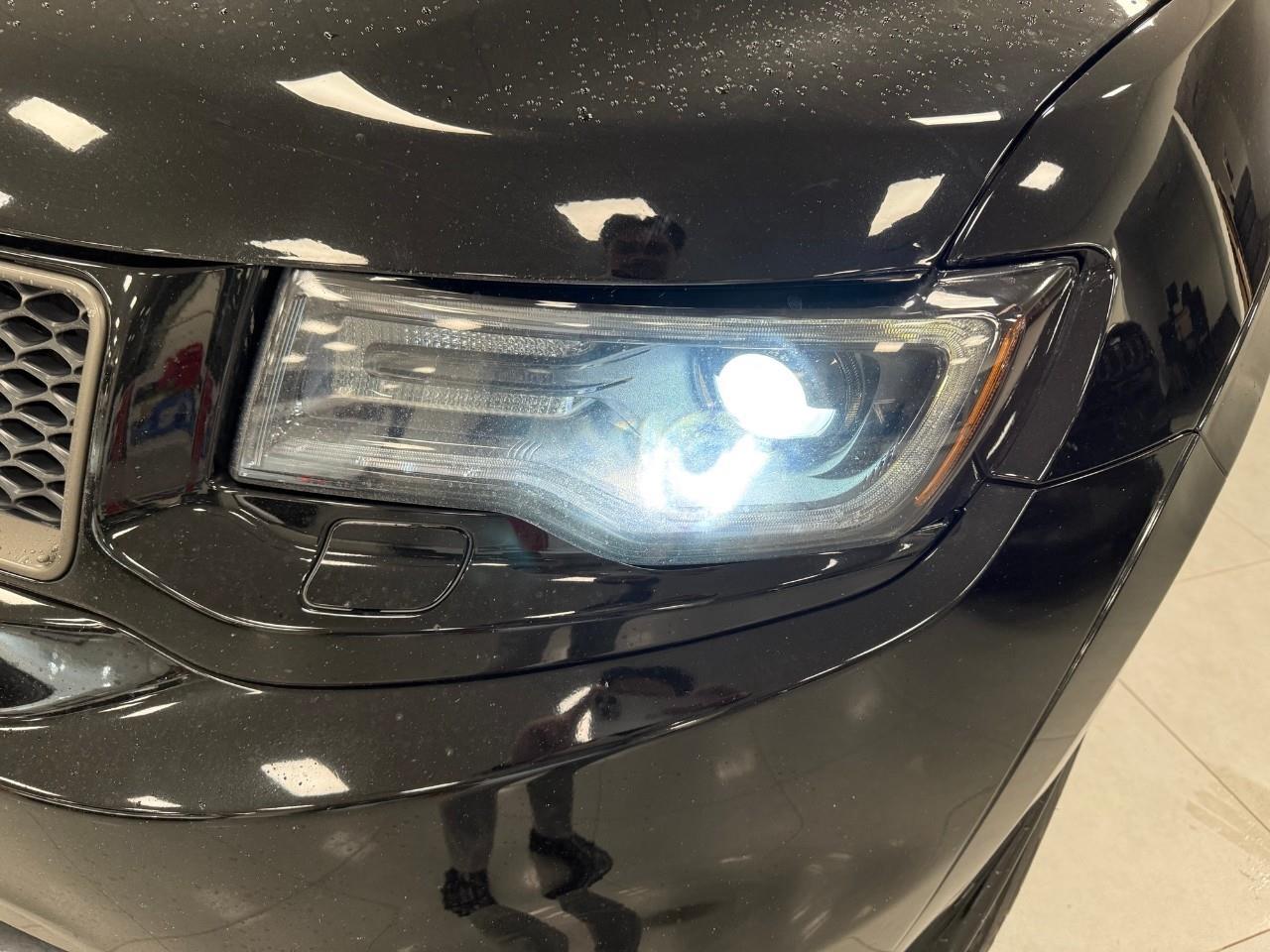 2018 Jeep Grand Cherokee Trackhawk 4dr 4x4 Photo