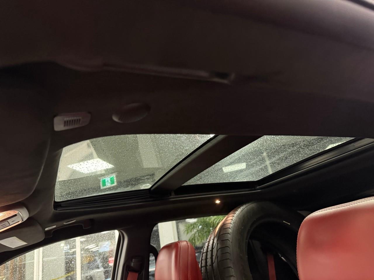 2018 Jeep Grand Cherokee Trackhawk 4dr 4x4 Photo