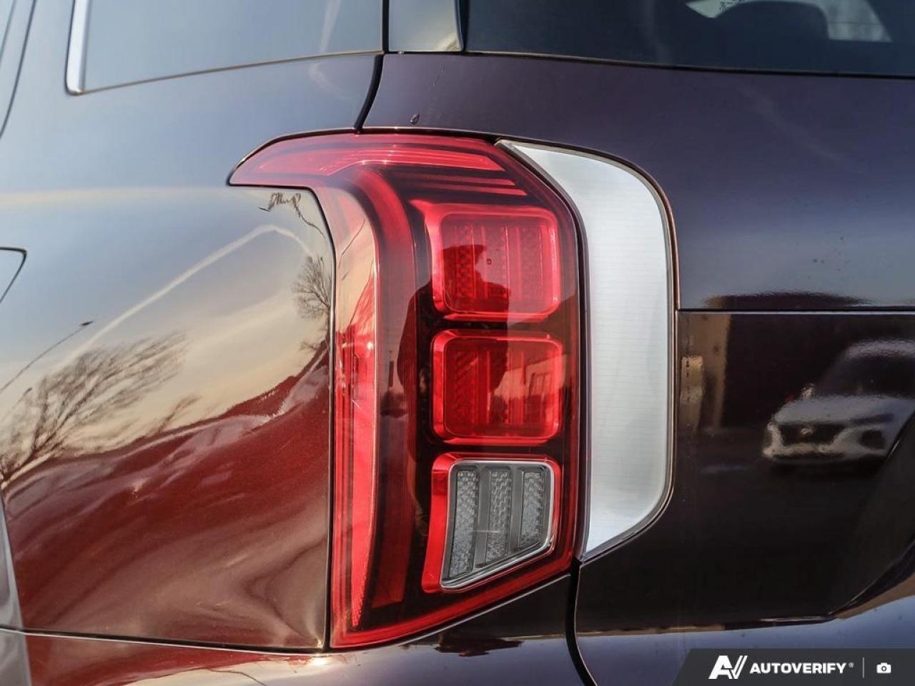 2020 Hyundai PALISADE Ultimate 7 Passenger 4dr All-Wheel Drive Photo