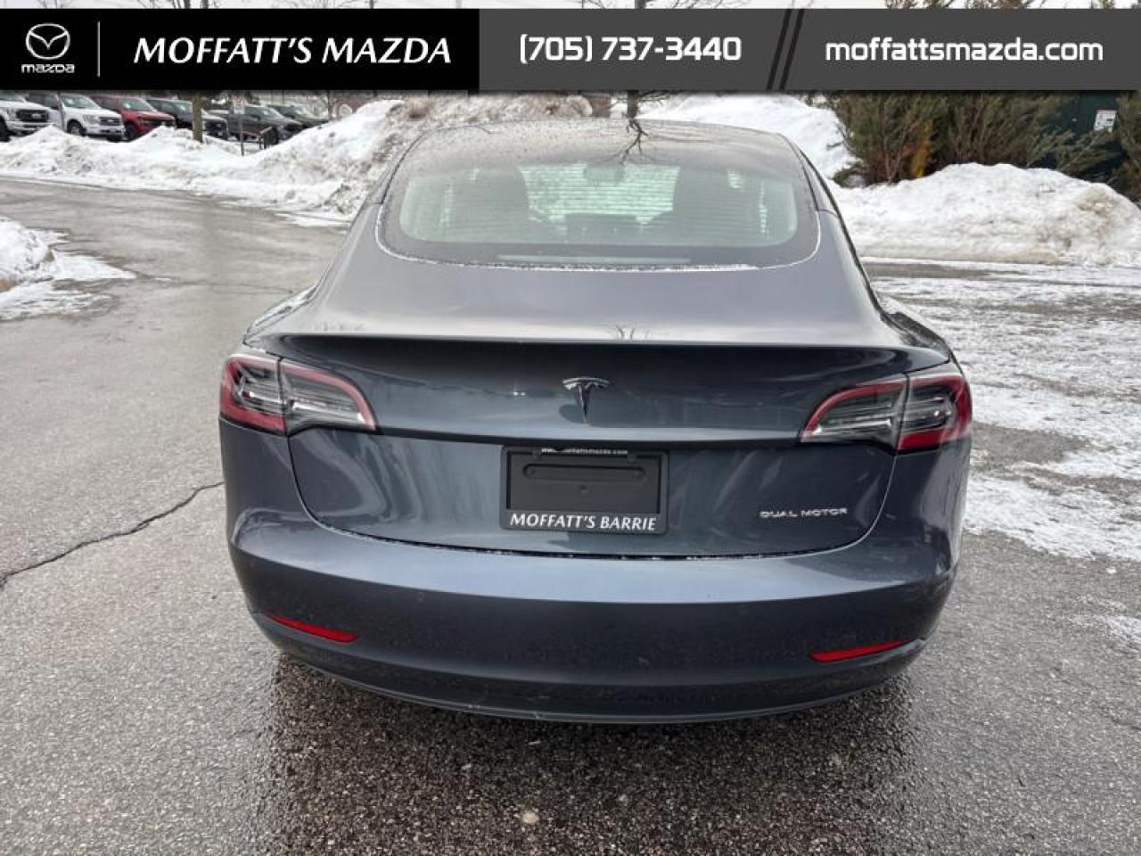 2022 Tesla Model 3 Long Range AWD Photo3
