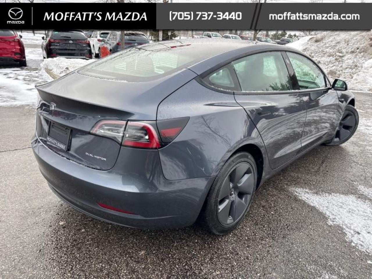 2022 Tesla Model 3 Long Range AWD Photo4