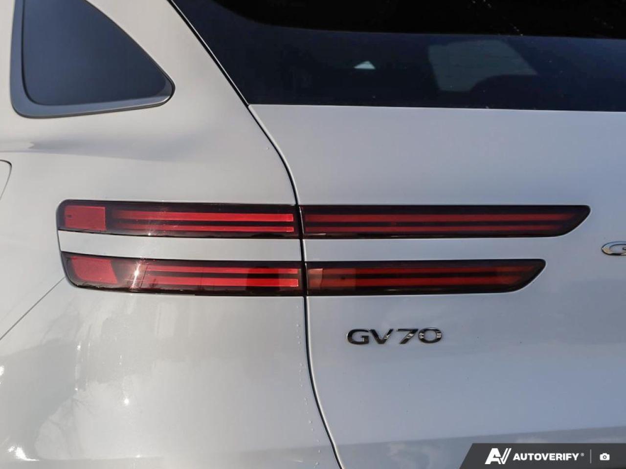 2022 Genesis GV70 2.5T Prestige 4dr All-Wheel Drive Photo