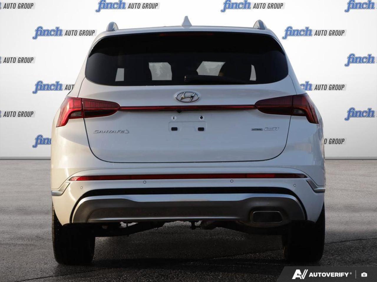 2022 Hyundai Santa Fe Ultimate Calligraphy 4dr All-Wheel Drive Photo4