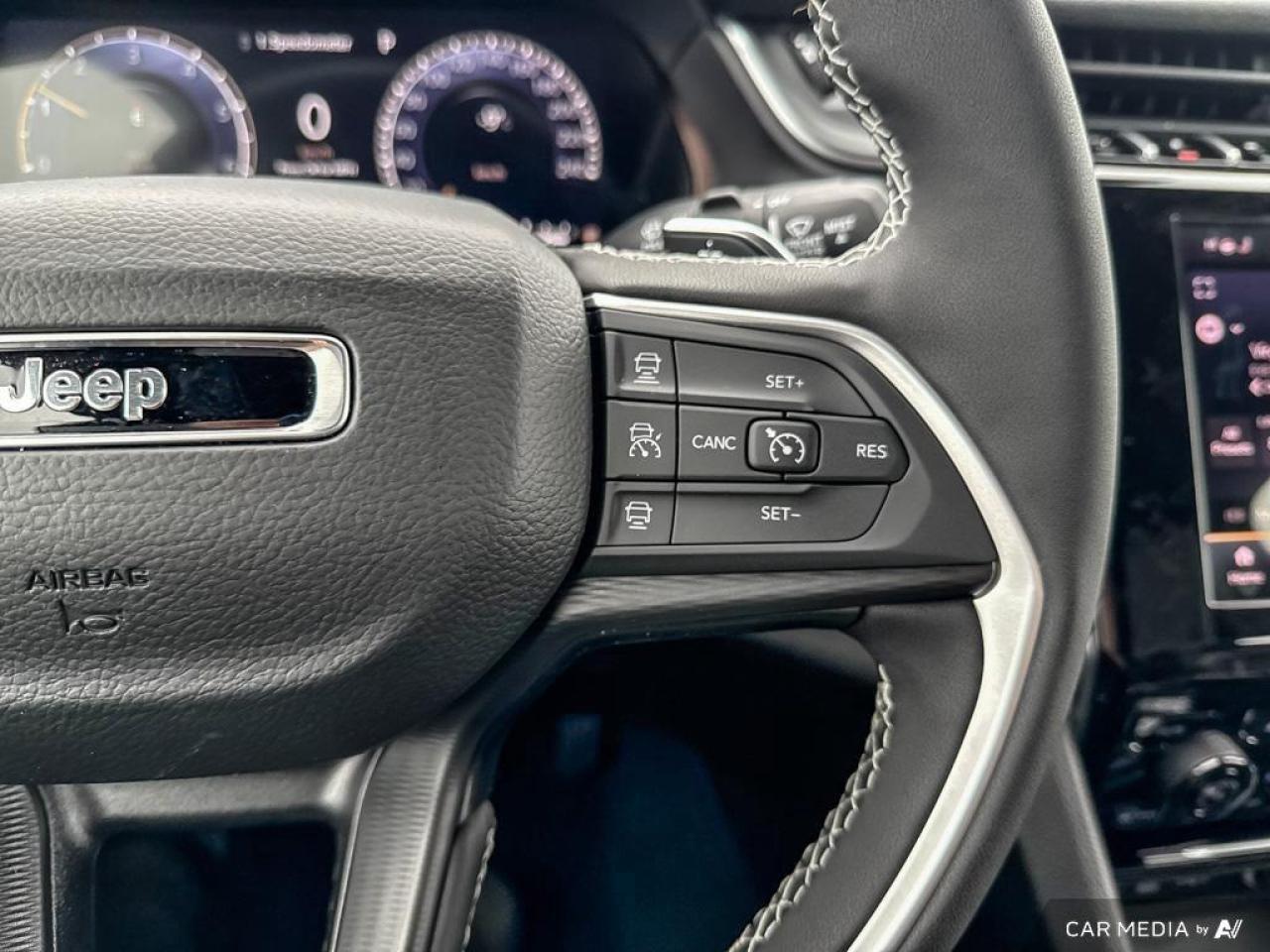 2025 Jeep Grand Cherokee Laredo 4dr 4x4 Photo