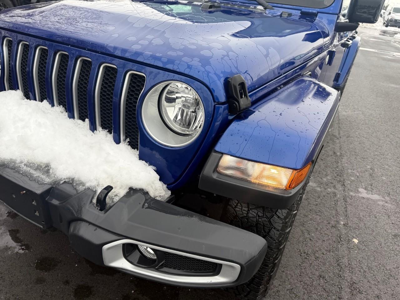 2018 Jeep WRANGLER UNLIMITED Sahara 4dr 4x4 Photo2