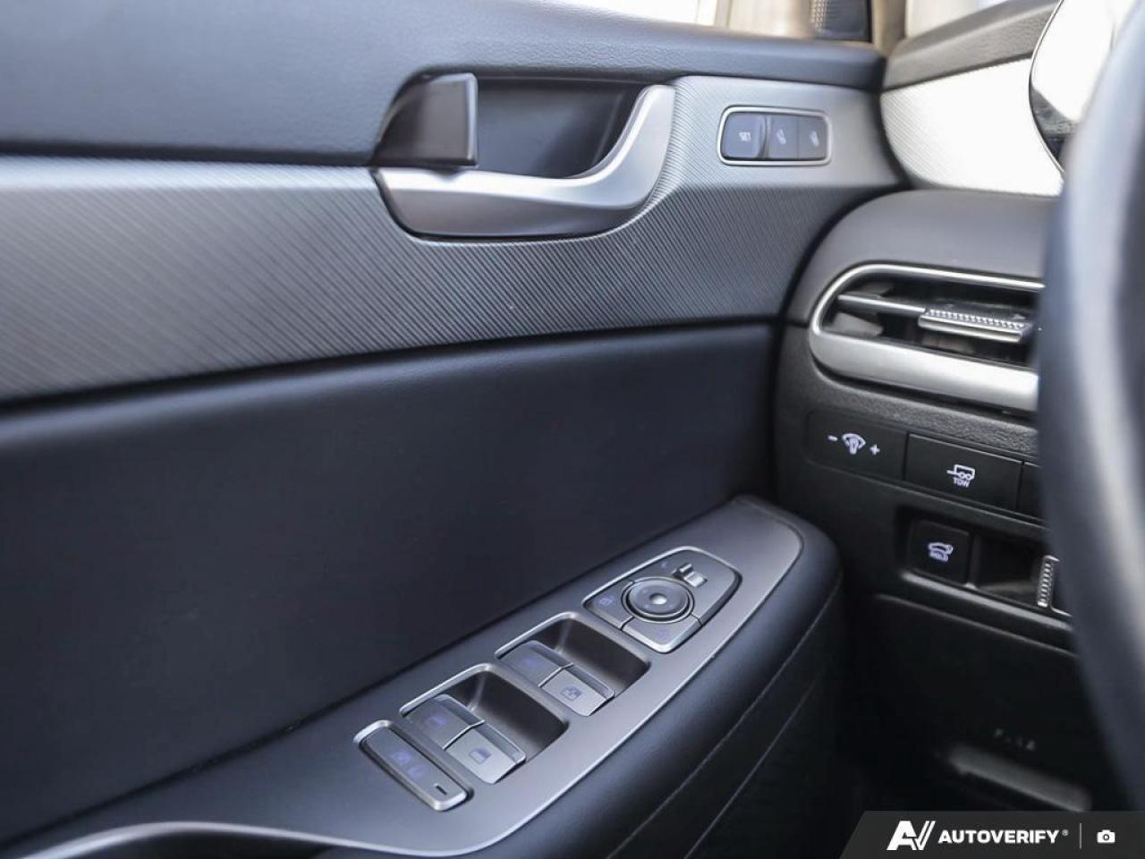 2023 Hyundai PALISADE Urban 8 Passenger 4dr All-Wheel Drive Photo