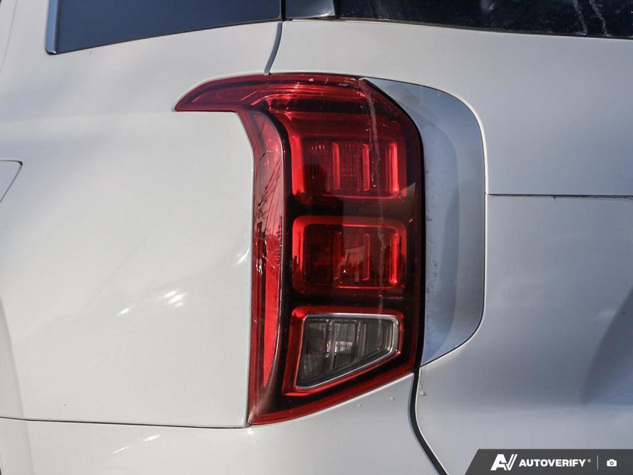 2023 Hyundai PALISADE Urban 8 Passenger 4dr All-Wheel Drive Photo