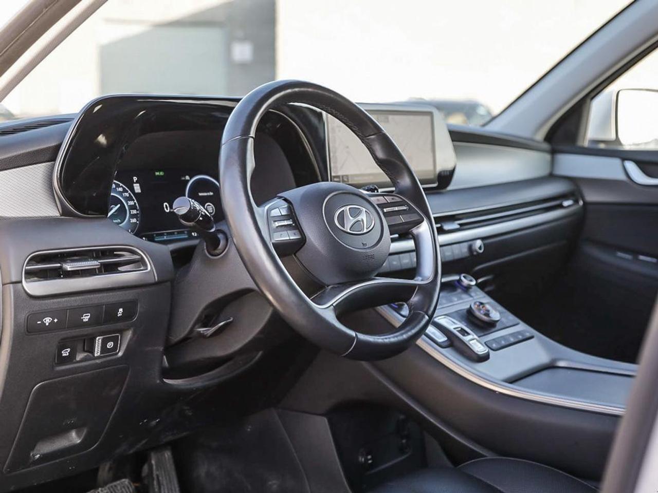 2023 Hyundai PALISADE Urban 8 Passenger 4dr All-Wheel Drive Photo