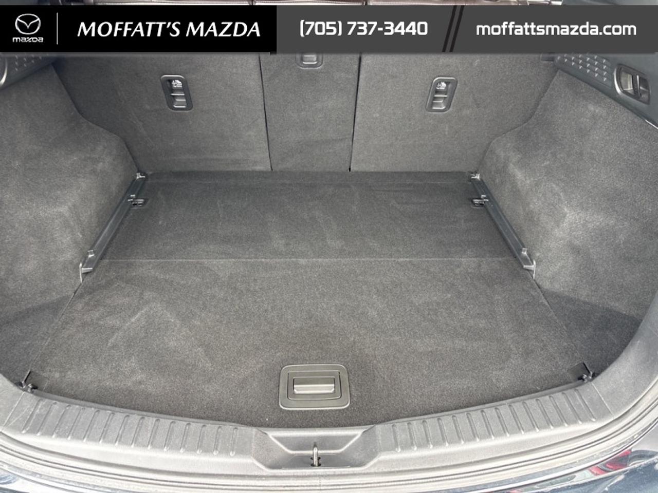 2023 Mazda CX-5 Signature Photo