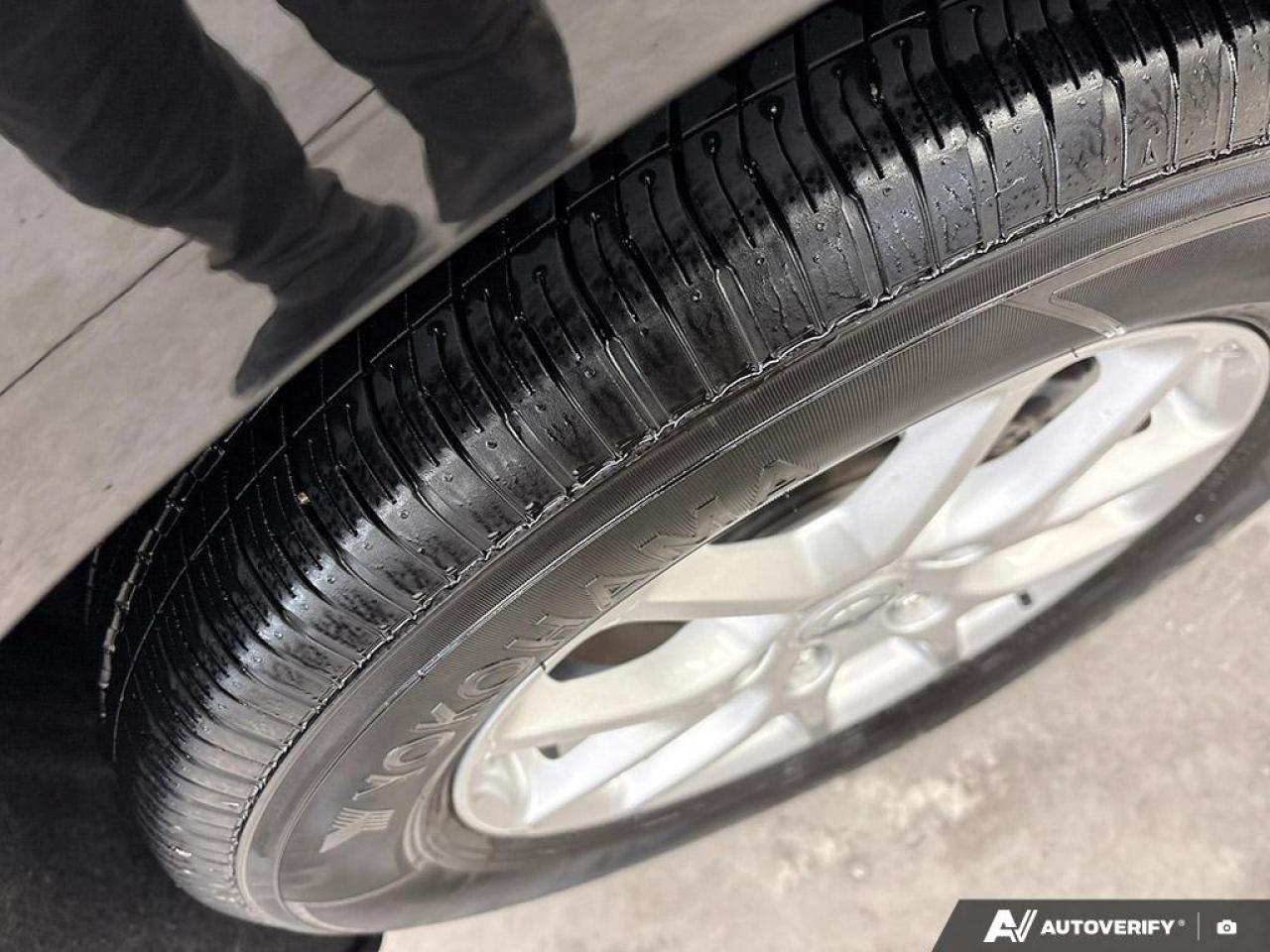 2024 Chrysler Grand Caravan SXT Front-Wheel Drive Passenger Van Photo