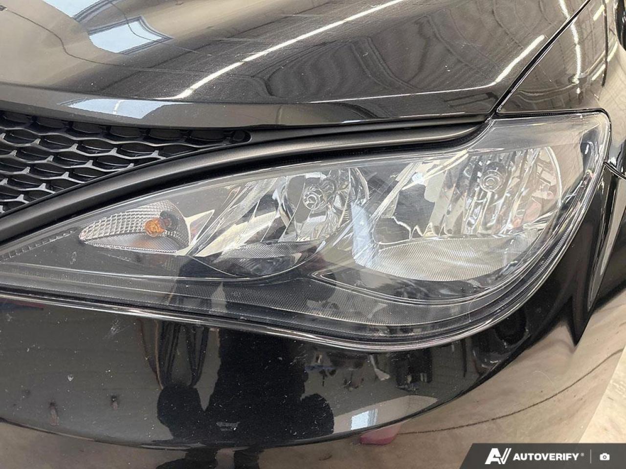 2024 Chrysler Grand Caravan SXT Front-Wheel Drive Passenger Van Photo