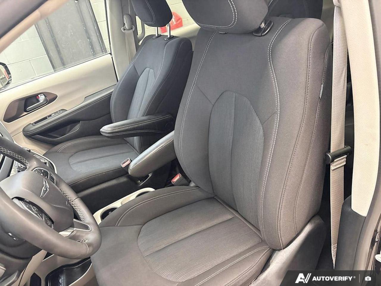 2024 Chrysler Grand Caravan SXT Front-Wheel Drive Passenger Van Photo