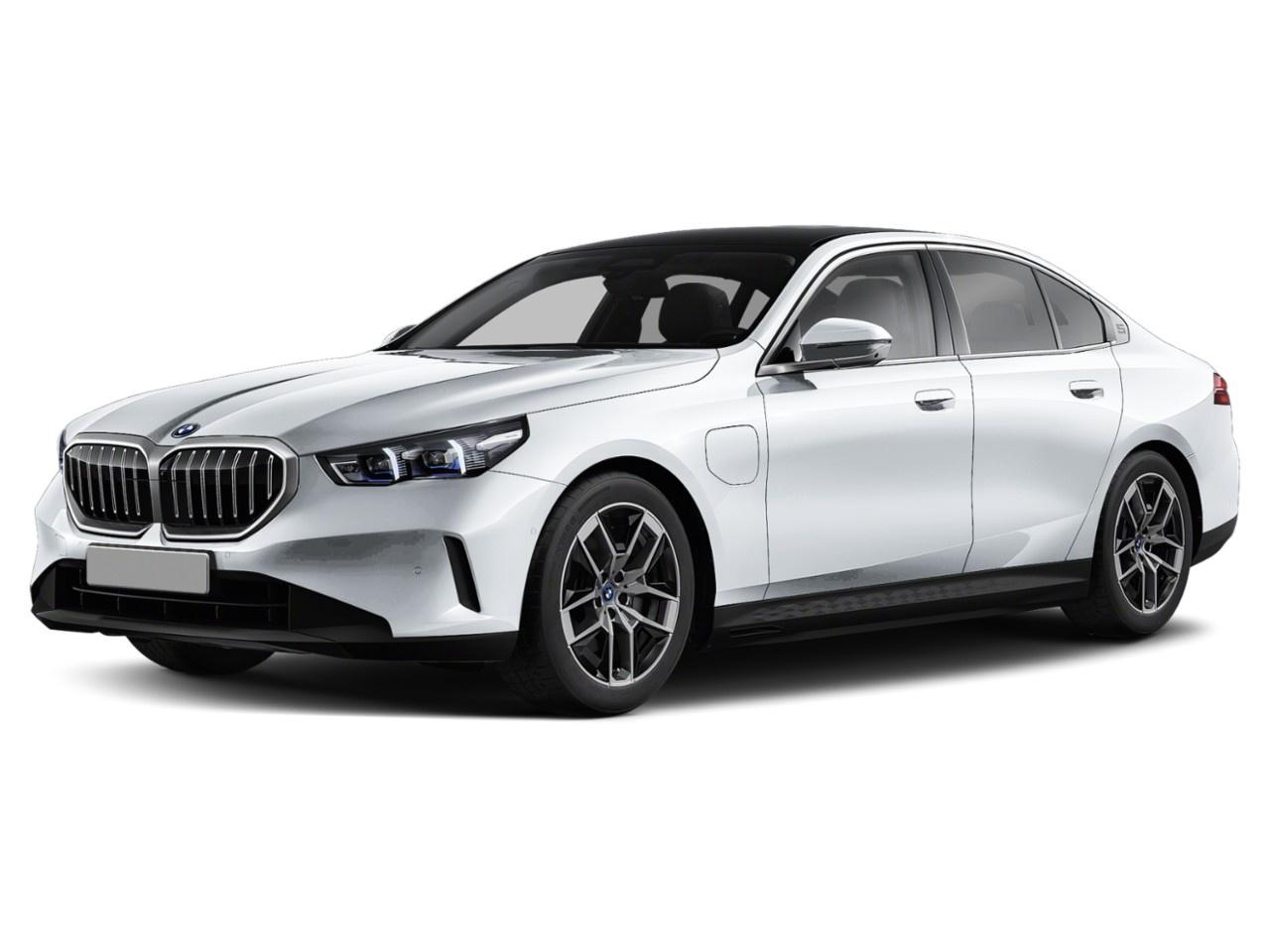 2025 BMW 5 Series 550e xDrive Sedan Photo0